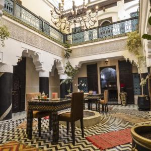 отель Riad Ben Tachfine