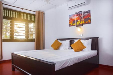 Отель JLH Beach Hotel в Хиккадува - Шри-Ланка