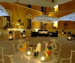 отель Due Torri Hotel