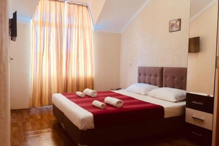 Гостевой дом ЛенАрт (Головинка)