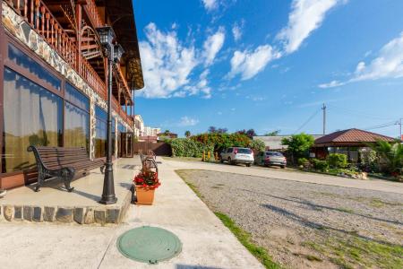 Отель Абхазская усадьба в Гагра - Абхазия