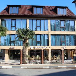 отель Времена Года