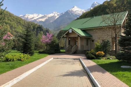 Отель Вилла Гранд Отель Поляна в Эсто-Садок - Россия