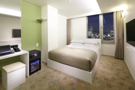 Отель Travelodge Myeongdong Namsan в Сеул - Южная Корея