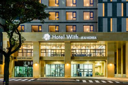 Отель Hotel With Jeju в о. Чеджу - Южная Корея