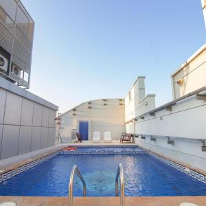 отель Better Living Hotel Apartments