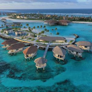 отель Radisson Blu Resort Maldives