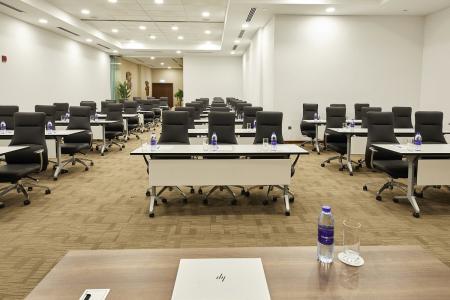 Отель Riu Dubai в Дейра - ОАЭ