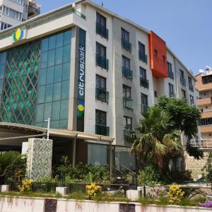 отель Citrus Park Hotel