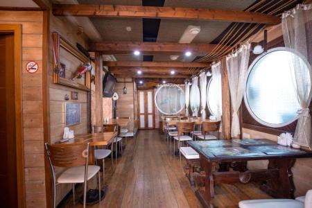 Отель Экипаж (ул. Бзугу) в Сочи - Россия