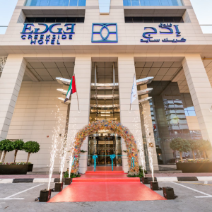 отель Edge Creekside Hotel