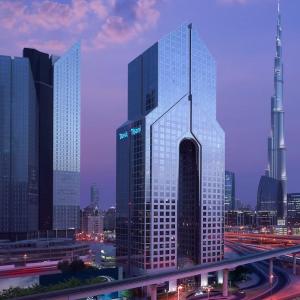 отель Dusit Thani Dubai