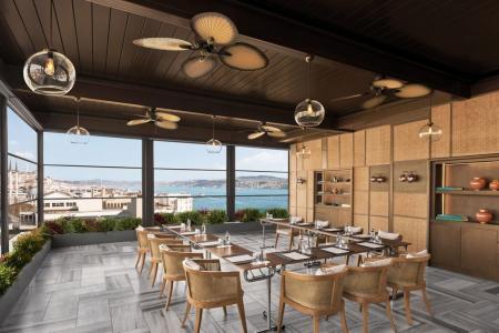 Отель JW Marriott Istanbul Bosphorus в Бейоглу (Пера) - Турция