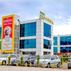 отель Expo Park Hotel