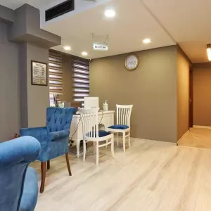 отель Renzo Hotel