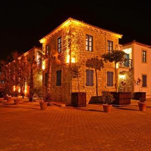 отель Bay C Hotel