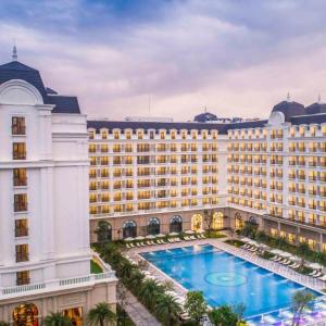 отель Vinholidays Fiesta Phu Quoc