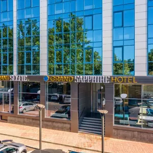 отель Grand Sapphire Hotel