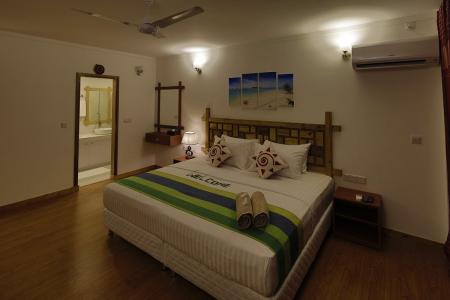 Отель Shallow Lagoon Rasdhoo в Расду Атолл - Мальдивы