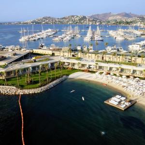 отель Yalikavak Marina Beach Hotel