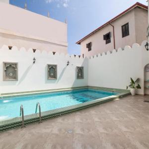 отель Tembo Palace Hotel