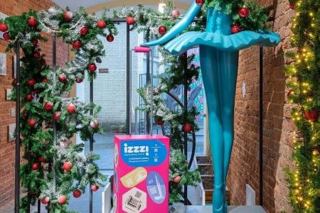 Отель IZZZI у Гостиного Двора в Санкт-Петербург - Россия