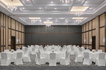 Отель SheratonPlaza Ufa Congress Hotel в Уфа - Россия