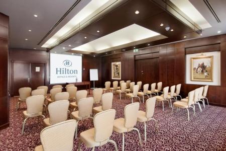 Отель Hilton Zamalek Residence Cairo в Каир - Египет