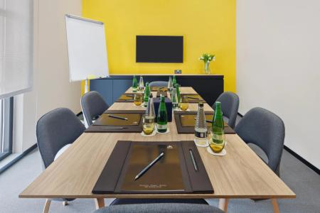 Отель The Manor by JA в Джебель Али - ОАЭ