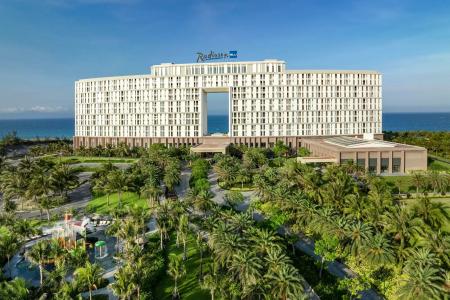 Отель Radisson Blu Resort Cam Ranh в Камрань - Вьетнам