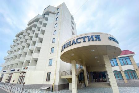 Отель Династия (Орджоникидзе) в Феодосия - Россия