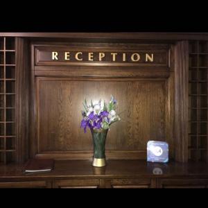 отель Кадгарон