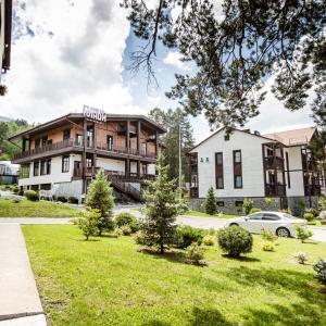 отель Всесезонный курорт Манжерок