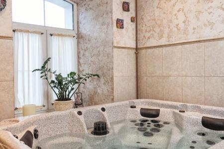 Клевер Спа-Отель