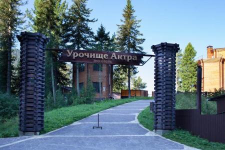 Отель Урочище Актра (озеро Телецкое) в Алтайский край - Россия