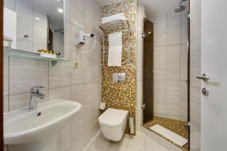 Отель Отель G9 в Зеленогорск - Россия