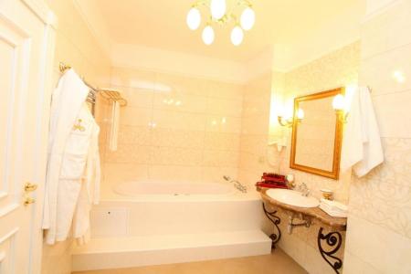 Гранд Отель Александровский