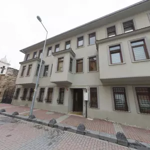 отель Ramparts Hotel