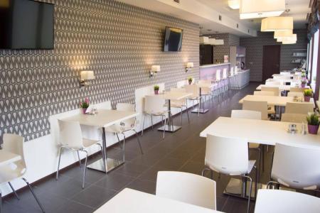 Отель Крокус в Набережные Челны - Россия