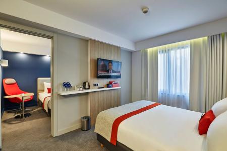 Отель Holiday Inn Express Istanbul - Atakoy Metro в Бахчелиэвлер - Турция