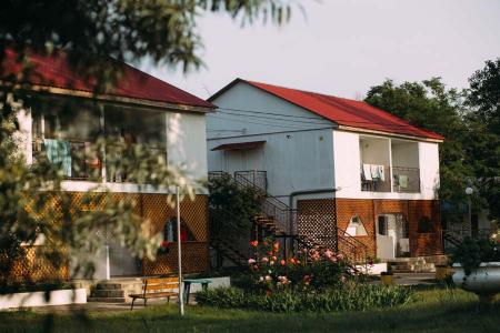 Отель Азовский (Песочное) в Крым - Россия