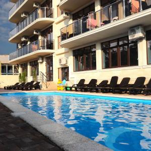 отель Омега +