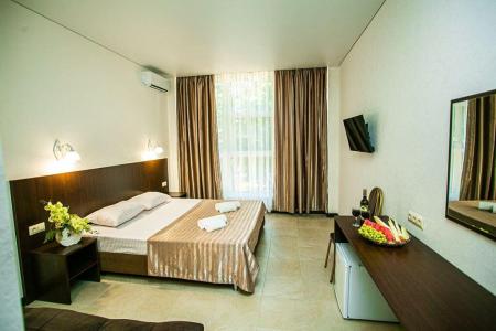 Отель Гости Кавказа Отель-ресторан (Цандрипш) в Гагра - Абхазия