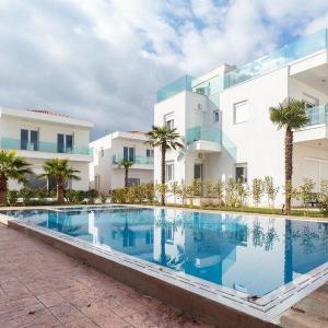 отель Acrotel Porto Brava Luxury Villas