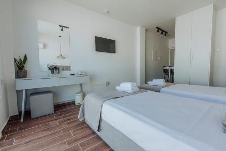 Отель River View Boutique Apartments в Айя-Напа - Кипр