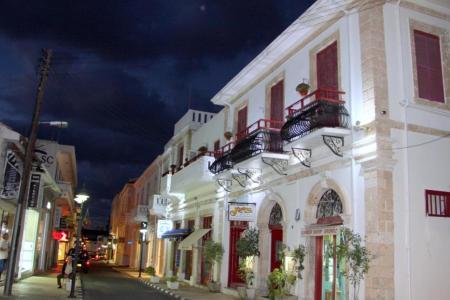 Отель Kiniras Traditional Hotel & Restaurant в Пафос - Кипр