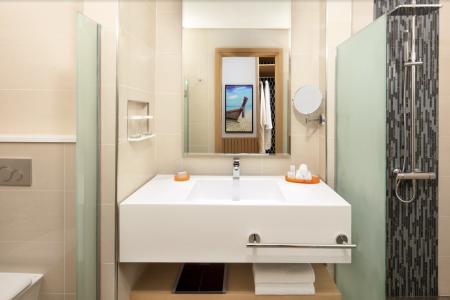 Отель Centara Mirage Beach Resort Dubai в Дейра - ОАЭ