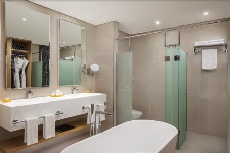 Отель Centara Mirage Beach Resort Dubai в Дейра - ОАЭ