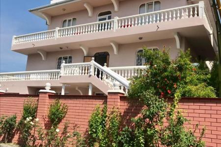 Отель Арарат Гостевой дом в Адлер - Россия