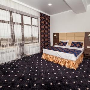 отель Central City Hotel Makhachkala